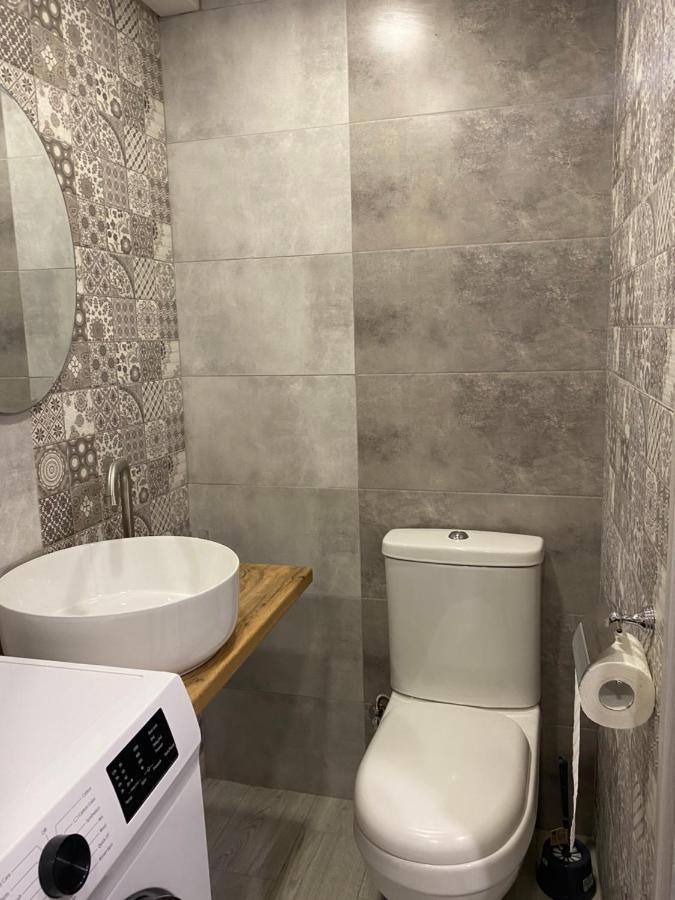 милые гостевые апартаменты, ремонт 2022. новые. Apartment Yerevan