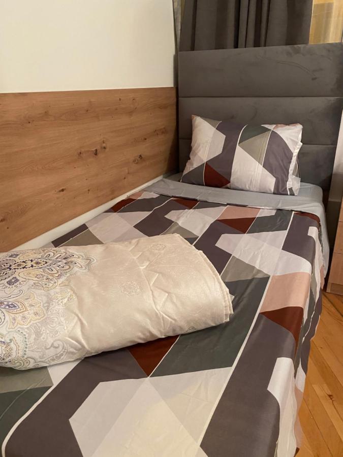 Apartment милые гостевые апартаменты, ремонт 2022. новые. Yerevan